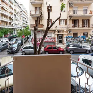 Ikos Spacious Apartament